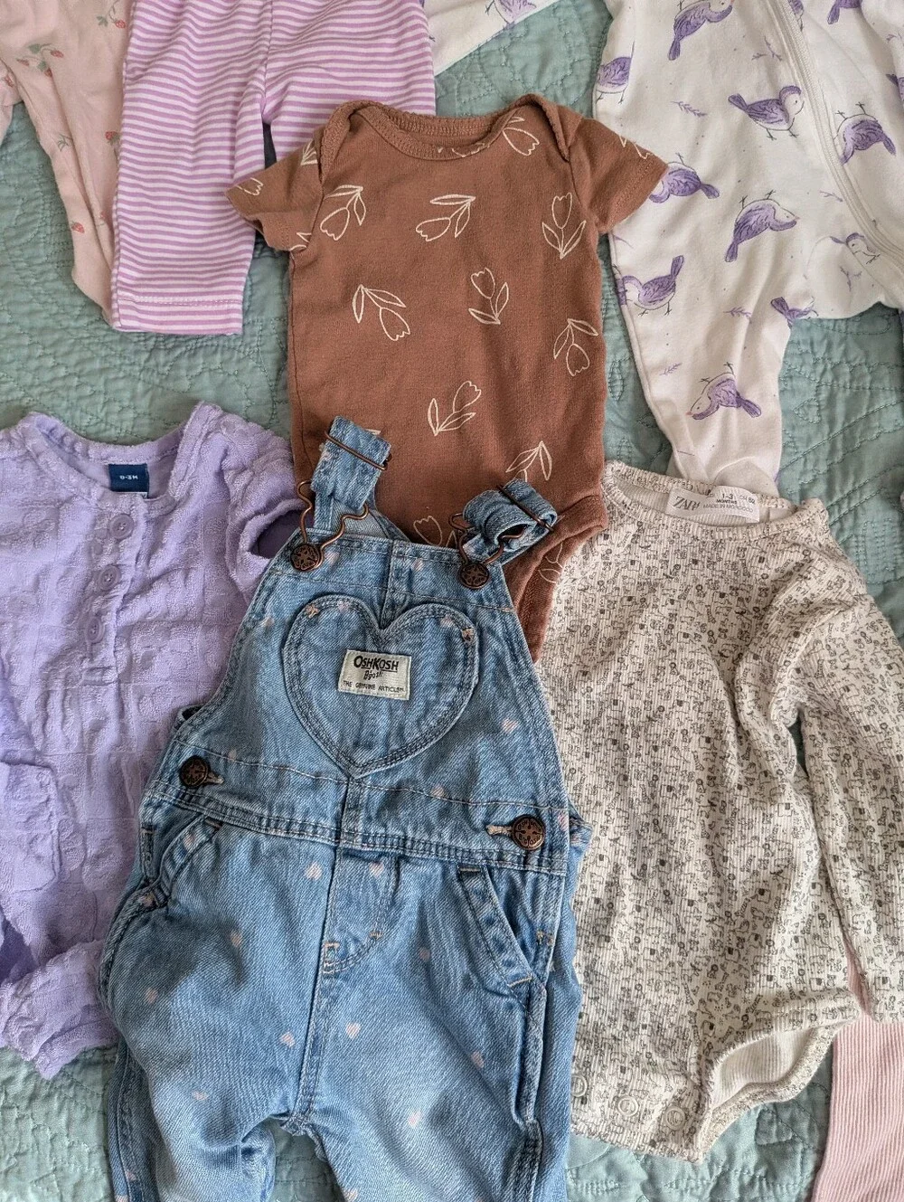 26 Piece Baby Girl Clothes. Carter's, Old Navy, Nautica And More. NB -12 Months
